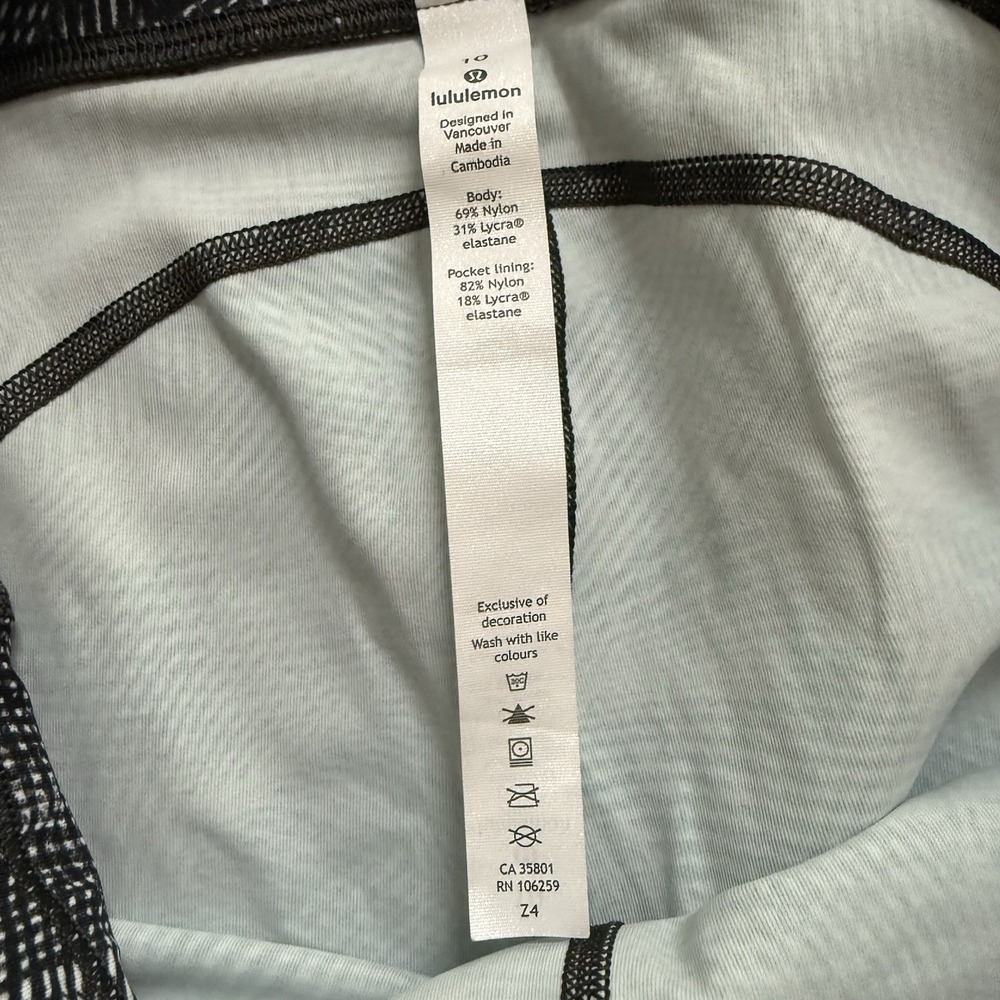 Lululemon Time To Sweat Crop 23" Size 10 Velocity‎ Mesh Black LW6AX8S Pockets! - Picture 5 of 9